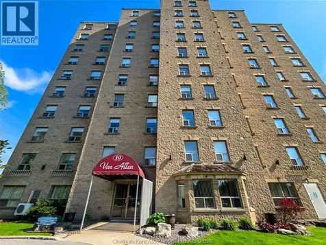 10 Van Allen Avenue Chatham ON N7L 5K1