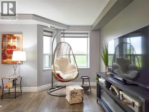 10 Van Allen Avenue Chatham ON N7L 5K1