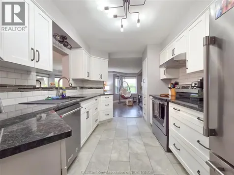 10 Van Allen Avenue Chatham ON N7L 5K1
