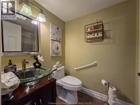 10 Van Allen Avenue Chatham ON N7L 5K1