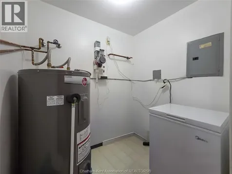10 Van Allen Avenue Chatham ON N7L 5K1