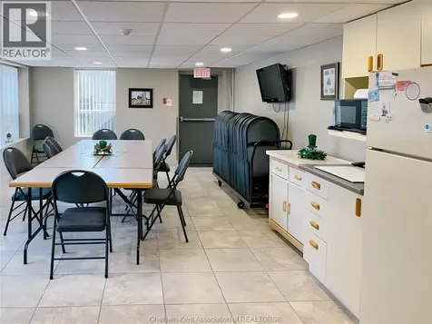 10 Van Allen Avenue Chatham ON N7L 5K1
