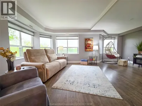 10 Van Allen Avenue Chatham ON N7L 5K1