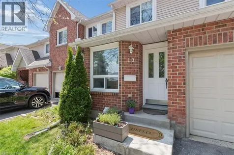180 Highland Crescent Kitchener ON N2M 5K5