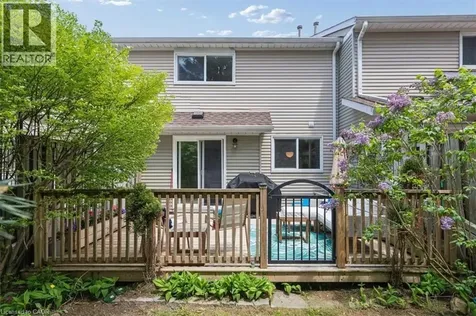 180 Highland Crescent Kitchener ON N2M 5K5