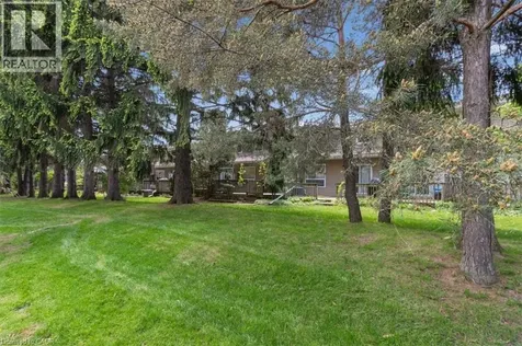 180 Highland Crescent Kitchener ON N2M 5K5