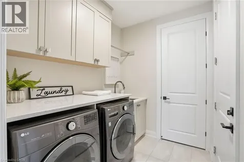 58 Simpson Road St. Catharines ON L2N 0A5