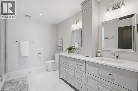 58 Simpson Road St. Catharines ON L2N 0A5