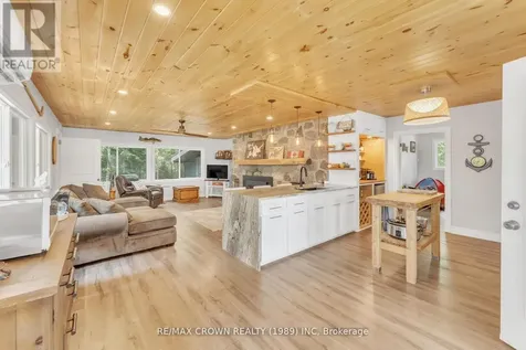 71 Northwoods Drive Island East Ferris ON P0H 1K0