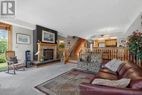 8 Beck Boulevard Penetanguishene ON L9M 1C3