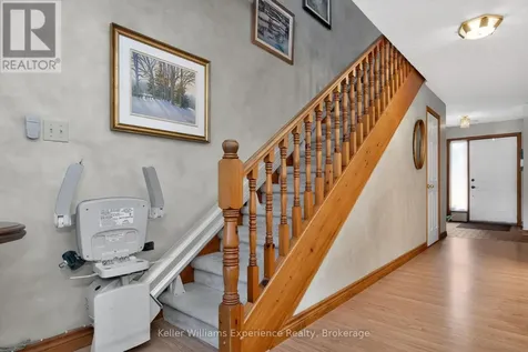 8 Beck Boulevard Penetanguishene ON L9M 1C3