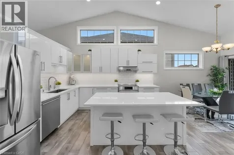 7032 Kelly Drive Niagara Falls ON L2H 3J9