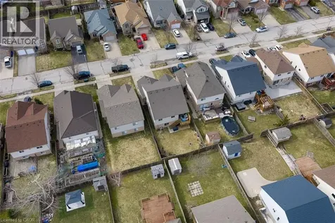 7032 Kelly Drive Niagara Falls ON L2H 3J9
