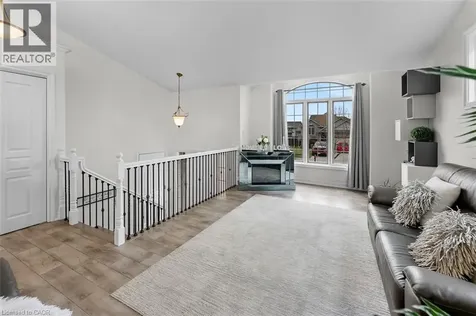 7032 Kelly Drive Niagara Falls ON L2H 3J9
