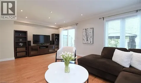1115 Avondale Drive Oakville ON L6H 5K9