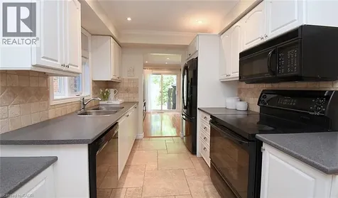 1115 Avondale Drive Oakville ON L6H 5K9