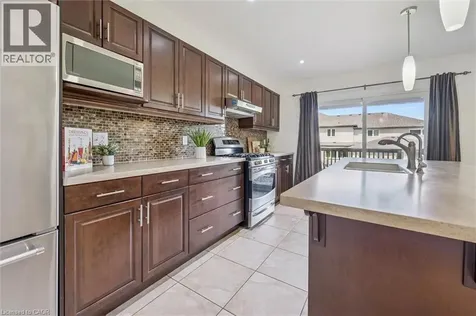 31 Townsend Drive Breslau ON N0B 1M0