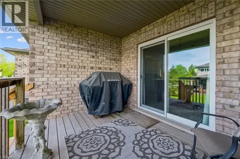 31 Townsend Drive Breslau ON N0B 1M0