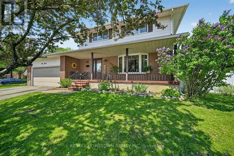 512 Laurier Boulevard Brockville ON K6V 6C5