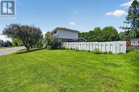 512 Laurier Boulevard Brockville ON K6V 6C5
