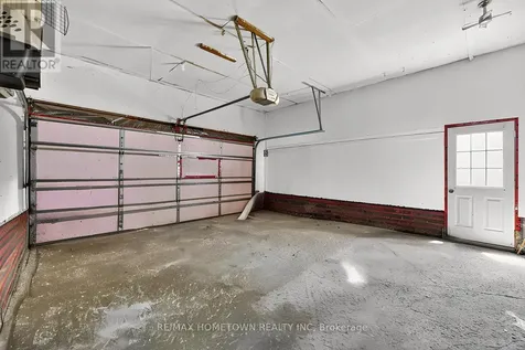 512 Laurier Boulevard Brockville ON K6V 6C5