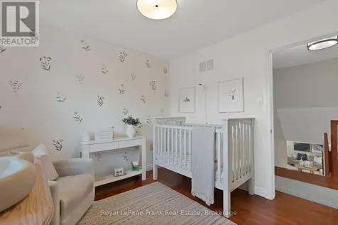 8 Gamron Avenue Uxbridge ON L9P 1R4