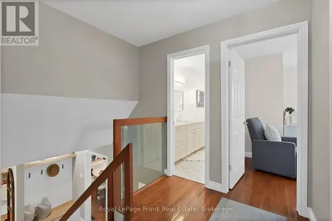 8 Gamron Avenue Uxbridge ON L9P 1R4