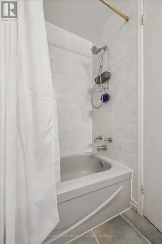 342 Ironwood Road Guelph (kortright West) ON N1G 3N8