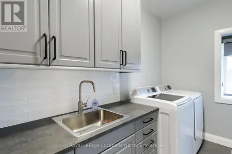 109 Robertson Avenue Meaford ON N4L 1W7