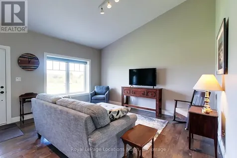 109 Robertson Avenue Meaford ON N4L 1W7