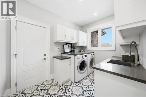 75 Robinson Road Cambridge ON N1R 5S7