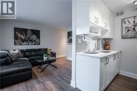 141 Catharine Street Hamilton ON L8N 2J7