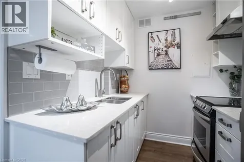 141 Catharine Street Hamilton ON L8N 2J7