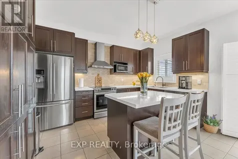 21 Paula Court Orangeville ON L9W 5V1