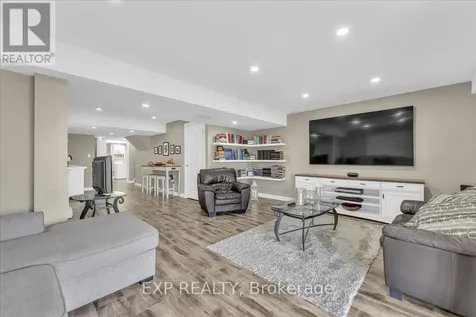 21 Paula Court Orangeville ON L9W 5V1