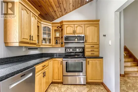 1311 Lakewood Drive Sudbury ON P3E 6H9