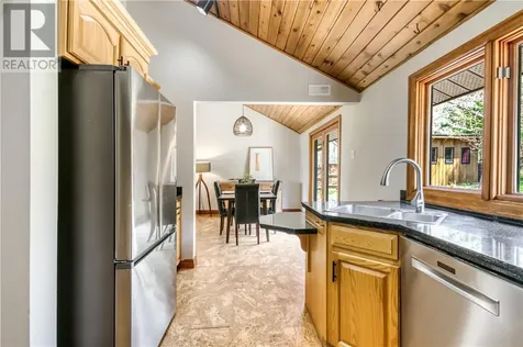 1311 Lakewood Drive Sudbury ON P3E 6H9