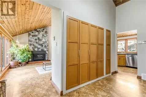 1311 Lakewood Drive Sudbury ON P3E 6H9