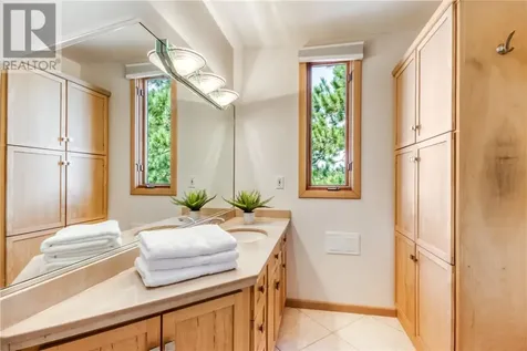 1311 Lakewood Drive Sudbury ON P3E 6H9