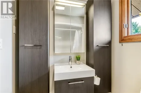 1311 Lakewood Drive Sudbury ON P3E 6H9