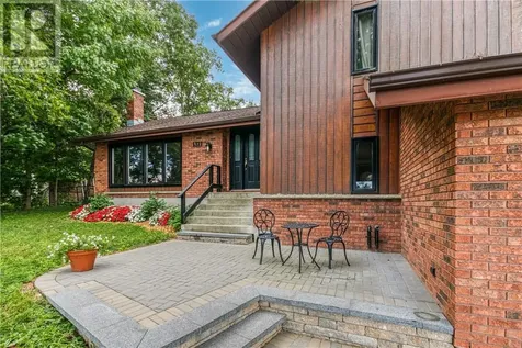 1311 Lakewood Drive Sudbury ON P3E 6H9