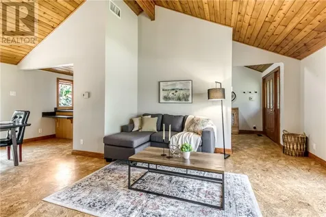 1311 Lakewood Drive Sudbury ON P3E 6H9