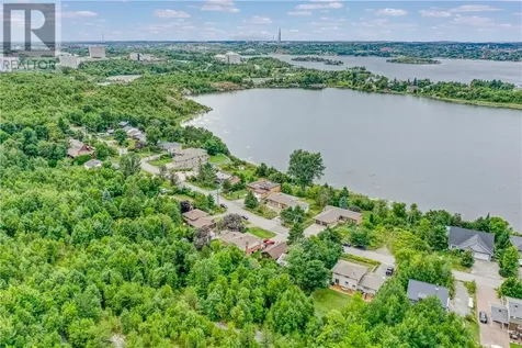 1311 Lakewood Drive Sudbury ON P3E 6H9