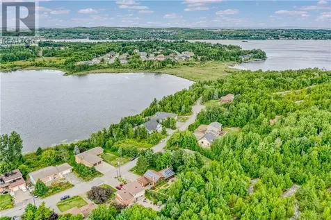 1311 Lakewood Drive Sudbury ON P3E 6H9