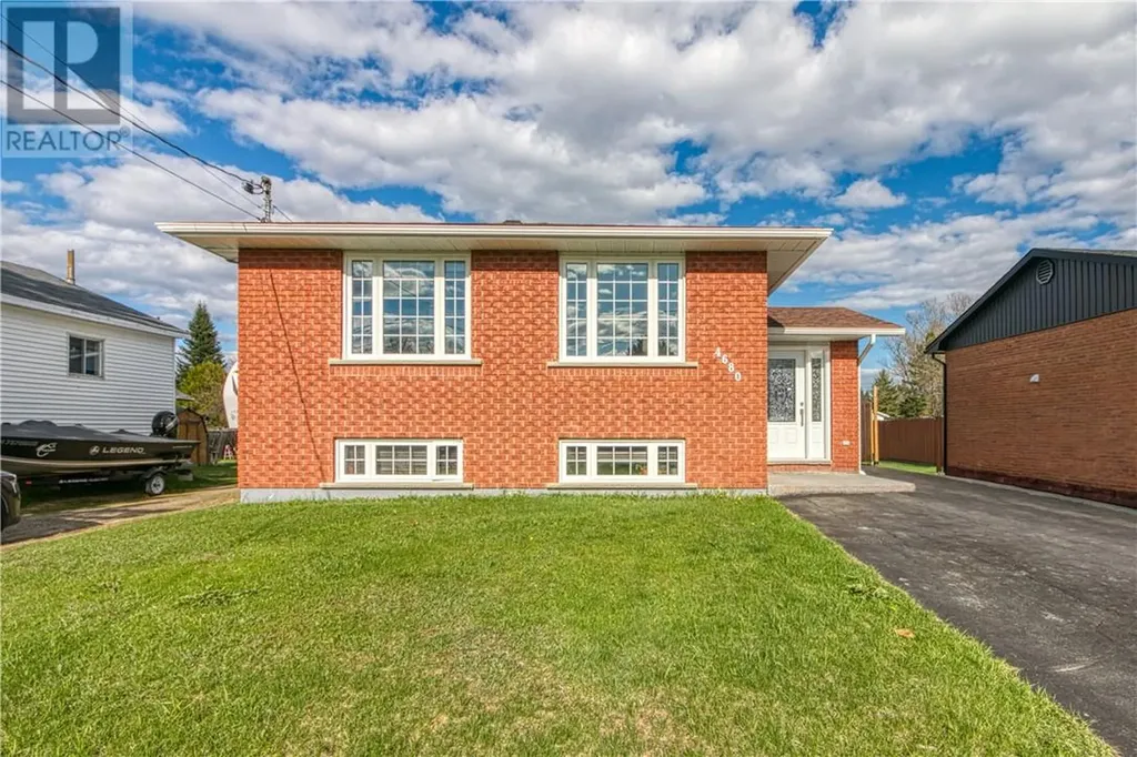 4680 Frontenac Crescent Val Therese ON P3P 1S3