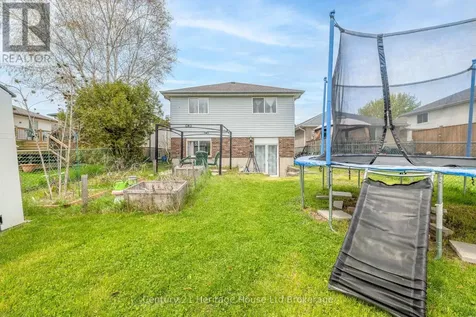 7 Kara Lane Tillsonburg ON N4G 5M2