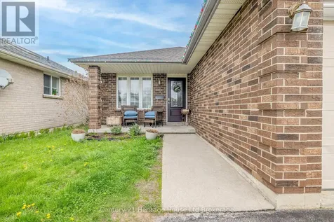 7 Kara Lane Tillsonburg ON N4G 5M2