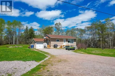 1742 Highway 17 East East Ferris ON P0H 1H0