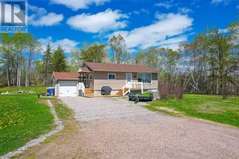 1742 Highway 17 East East Ferris ON P0H 1H0