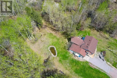 1742 Highway 17 East East Ferris ON P0H 1H0